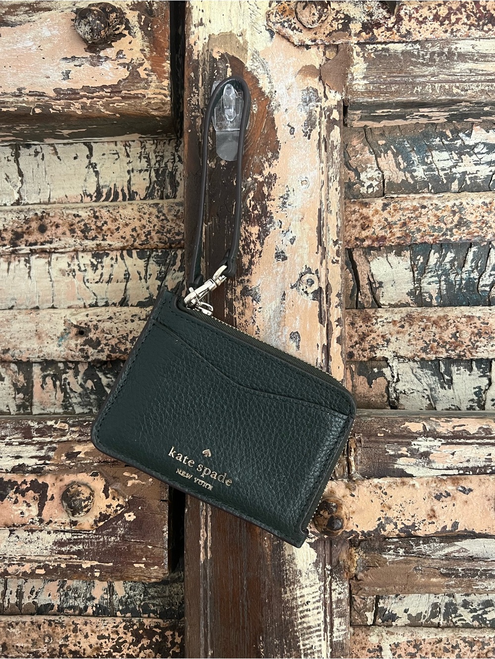 KATE SPADE • authentic leather Leila small card holder wristlet deep green